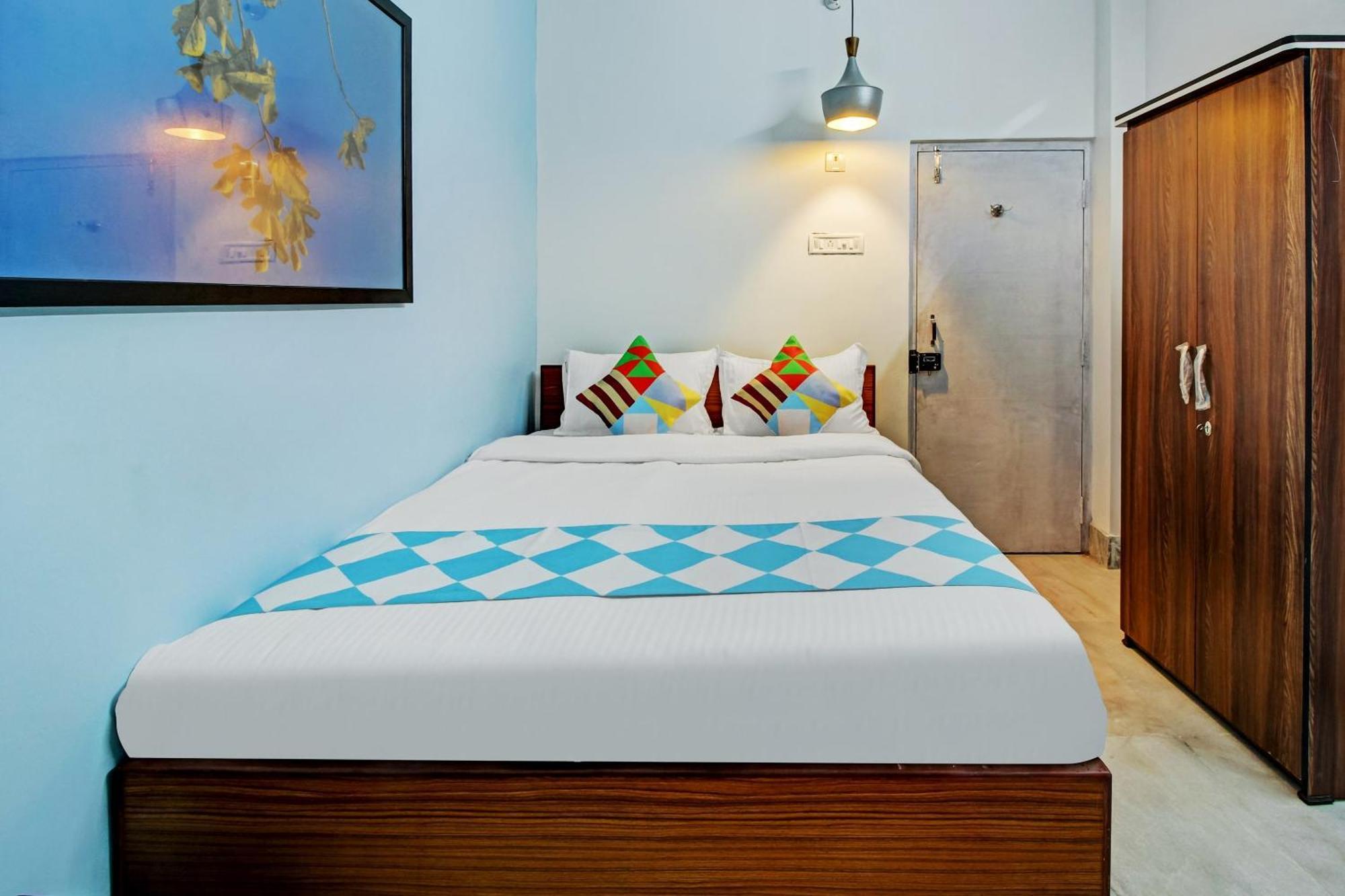Hotel O Nilay Guest House Behala Ngoại thất bức ảnh