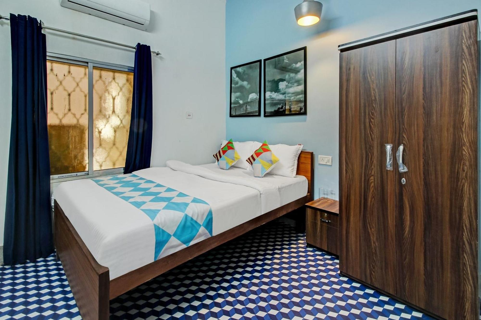 Hotel O Nilay Guest House Behala Ngoại thất bức ảnh