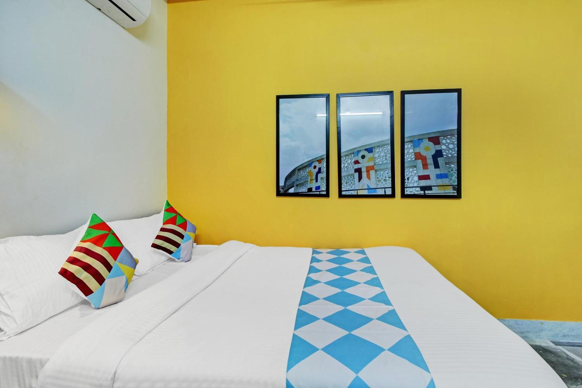 Hotel O Nilay Guest House Behala Ngoại thất bức ảnh
